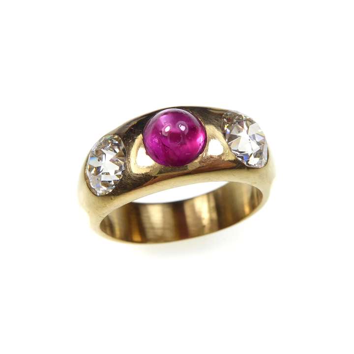 Antique cabochon ruby and diamond three stone gold ring